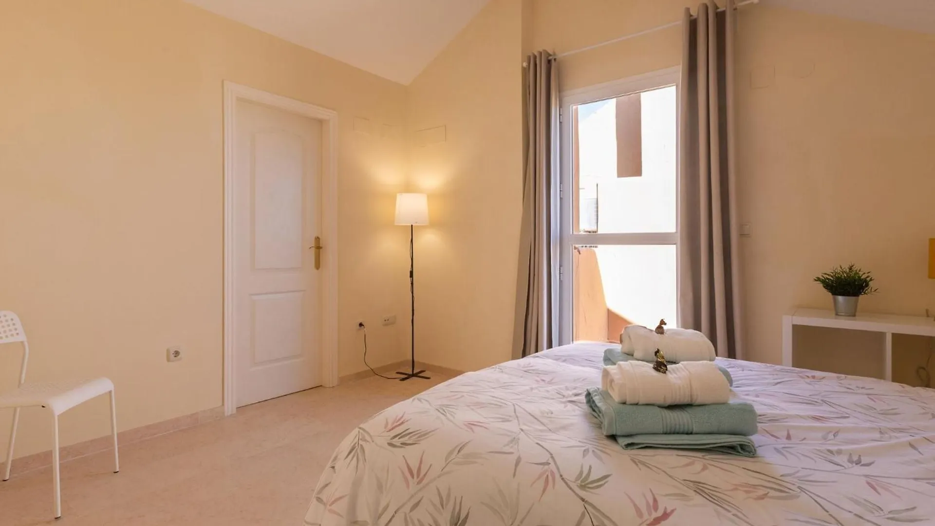 Holiday home Los Lagos - Apartment In Marbella Free Wifi Spain